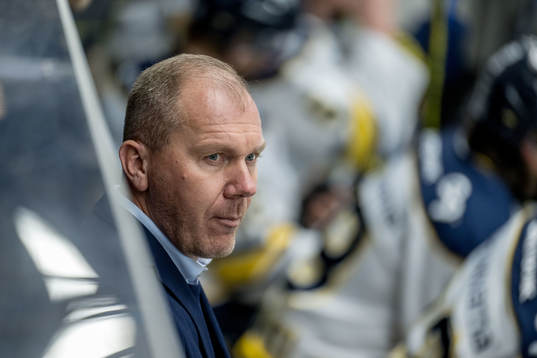 HV71s tränare Johan Lindbom