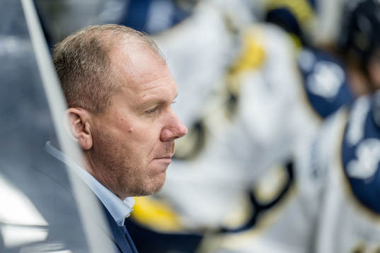HV71s tränare Johan Lindbom