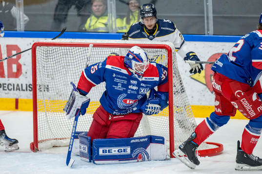 Oskarshamns målvakt Emil Kruse