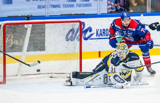 Oskarshamns Viktor Lodin jublar