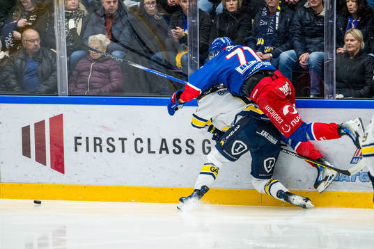 HV71s Axel Landén och Oskarshamns Viktor Lodin