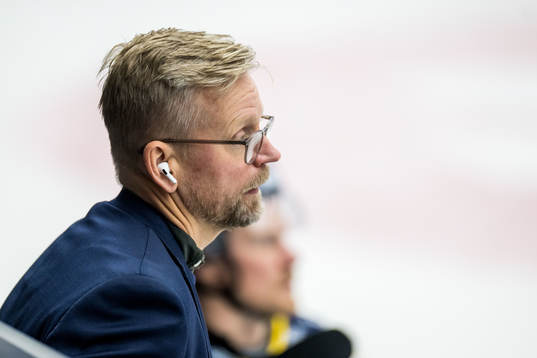 HV71s assisterande tränare Johan Davidsson