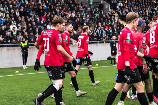 GAISs Axel Henriksson jublar