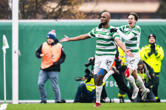 Västerås SKs Jabir Abdihakim Ali jublar