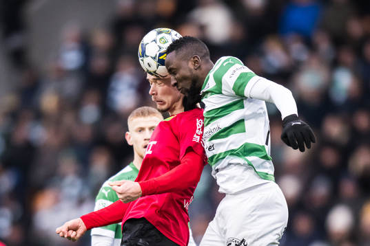 GAISs Alexander Ahl Holmström och Västerås SKs Frederic