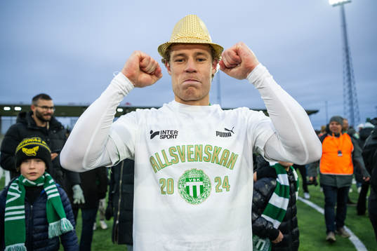 Västerås SKs Herman Magnusson jublar