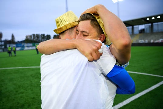 Västerås SKs målvakt Anton Fagerström och Simon Gefvert