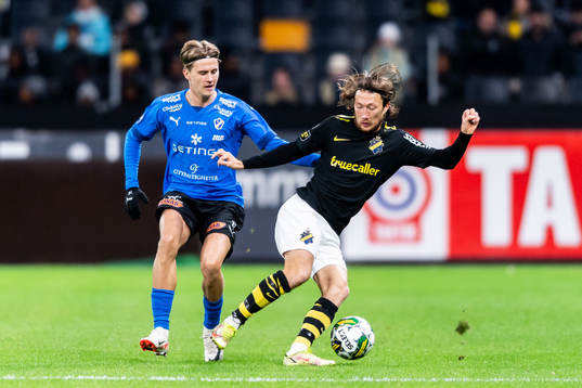 Halmstads Erik Ahlstrand och AIKs Axel Björnström