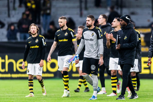 AIKs spelare tackar publiken
