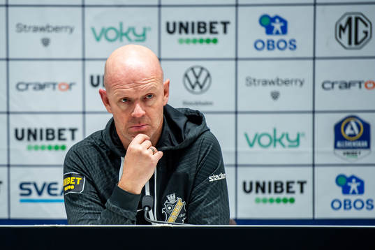 AIKs tränare Henning Berg