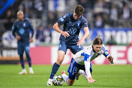 Malmö FFs Lasse Berg Johnsen och IFK Norrköpings Arnor