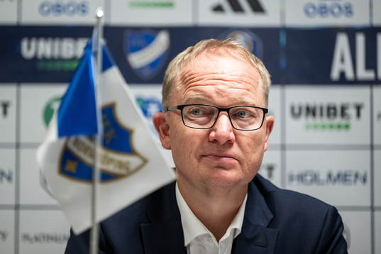 IFK Norrköpings tränare Glen Riddersholm på en