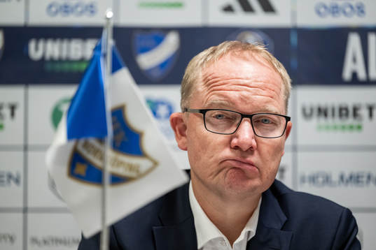 IFK Norrköpings tränare Glen Riddersholm på en