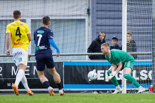Falkenbergs målvakt Tim Erlandsson