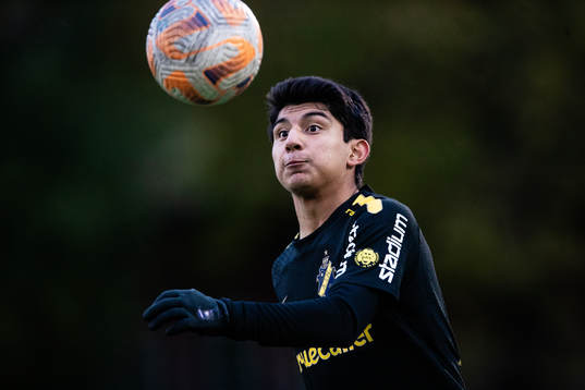 AIKs Luis Carlos Sandoval Aguiluz