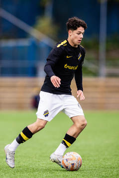 AIKs Charlie Pavey