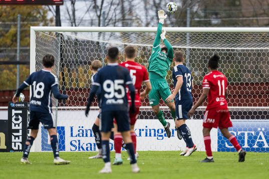 Utsiktens målvakt Elias Hadaya