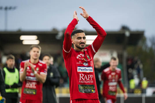 Skövde AIKs Elmar Abraham jublar