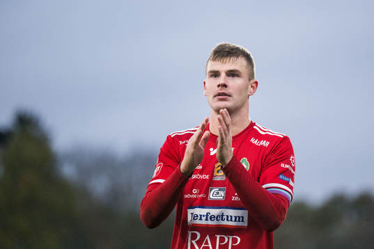 Skövde AIKs Filip Schyberg jublar