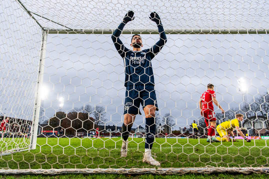 Utsiktens Paulo Marcelo Souza Alves deppar