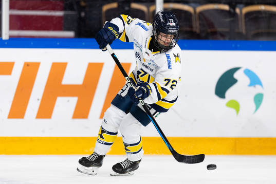 HV71s Kiira Yrjänen