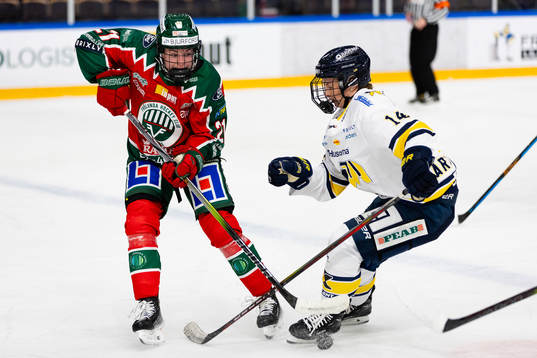 Frölundas Sarah-Eve Coutu-Godbout och HV71s Evelina