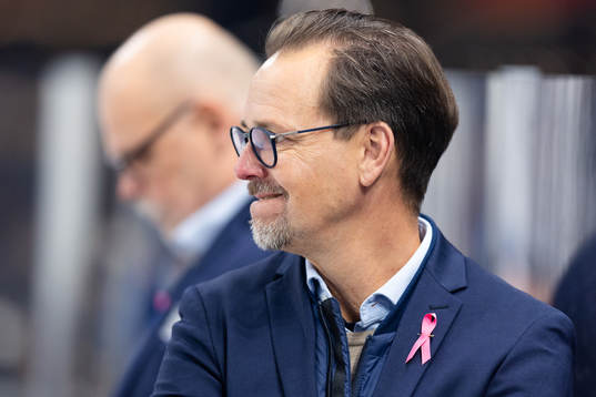HV71s sportchef och tränare Peter Hammarström