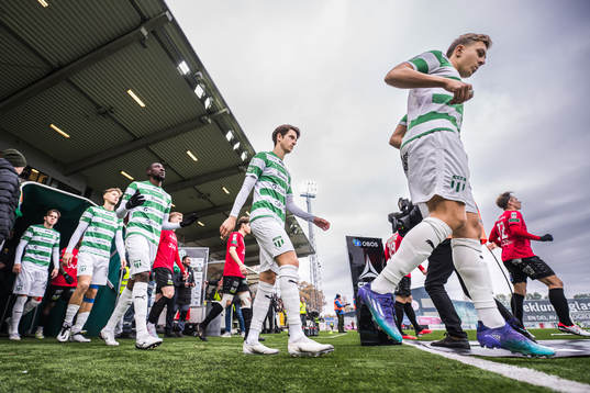 Västerås spelare gör entré