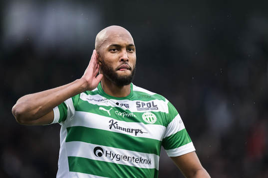 Västerås SKs Jabir Abdihakim Ali jublar