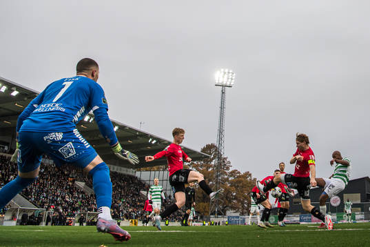 Västerås SKs Jabir Abdihakim Ali gör 2-1