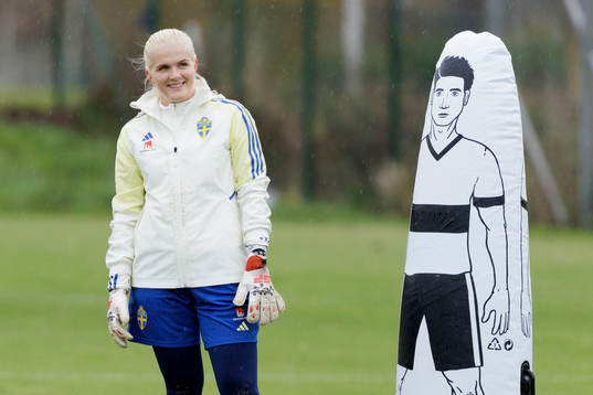 Goalkeeper målvakt Emma Holmgren of the Swedish women's