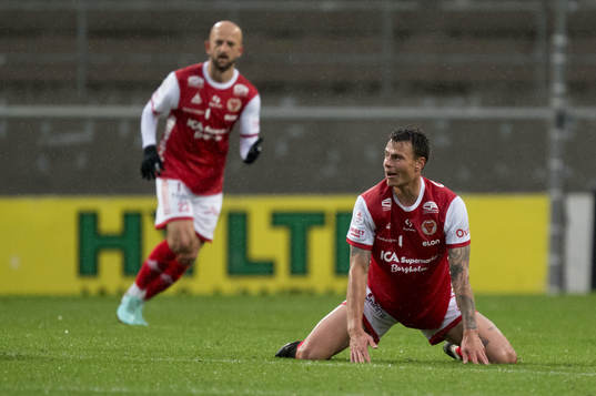 Kalmars Melker Hallberg deppar