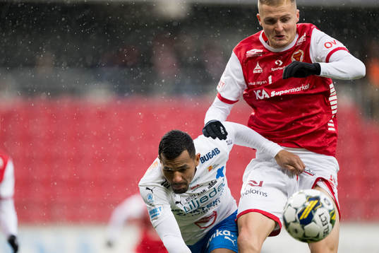 Värnamos Wenderson Oliveira do Nascimento och Kalmars