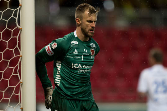 Kalmars målvakt Ricardo Friedrich deppar