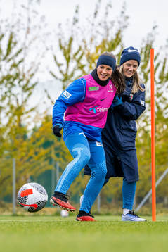 Tuva Hansen and Maren Mjelde of the Norwegian women's