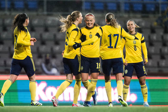 Paulina Nyström, Ebba Handfast, and Johanna Renmark of