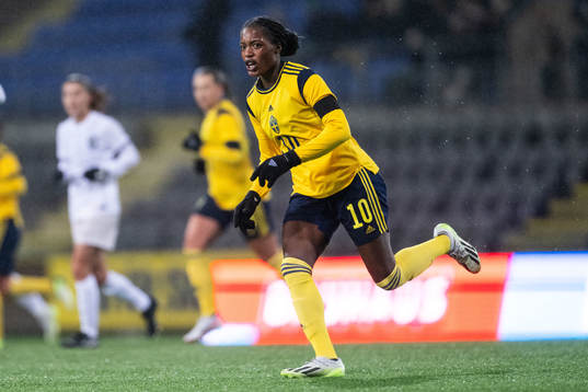 Evelyn Ijeh of Sweden