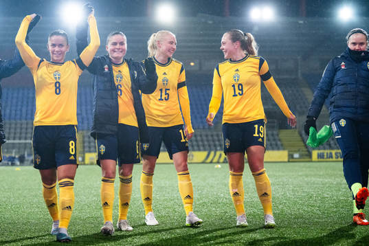 Johanna Renmark, Hanna Wijk, Stinalisa Johansson and Alice
