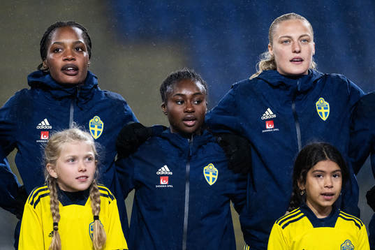 Evelyn Ijeh, Monica Jusu Bah and Elma Junttila Nelhage of