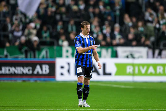 Sirius Daniel Stensson med en lapp