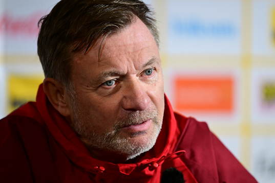 Head coach Peter Gerhardsson of the Swedish women's