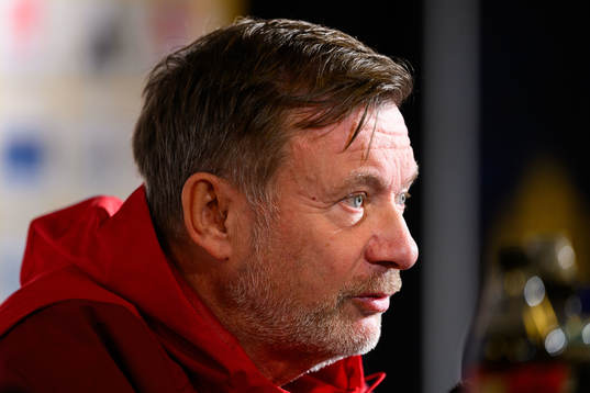 Head coach Peter Gerhardsson of the Swedish women's