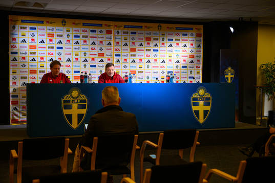 Head coach Peter Gerhardsson of the Swedish women's