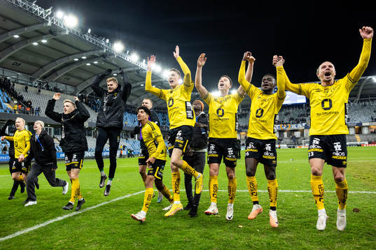 Elfsborgs spelare jublar