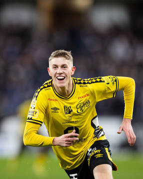 Elfsborgs Alexander Bernhardsson jublar
