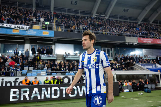 IFK Göteborgs Emil Salomonsson innan fotbollsmatchen i