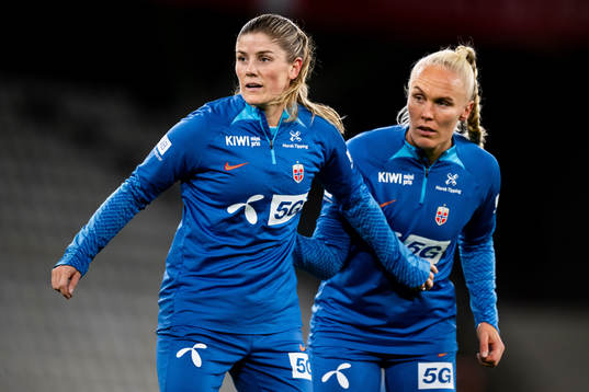 Maren Mjelde and Maria Thorisdottir of the Norwegian