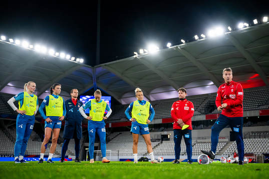Leif Gunnar Smerud, head coach of the Norwegian women's