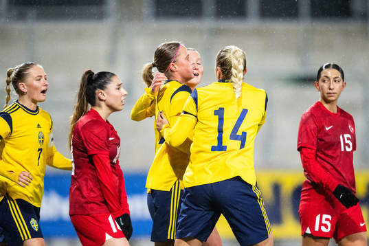 Klara Svensson Senelius of Sweden celebrates