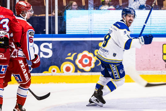 Leksands Matt Caito jublar